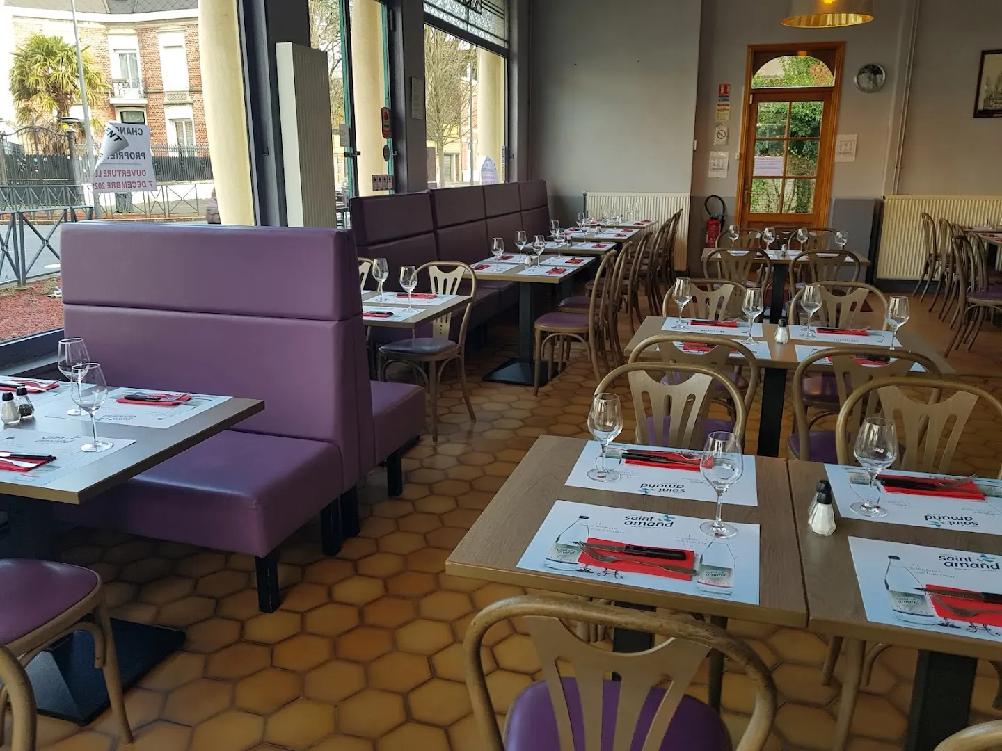 Aux Champs Elysées-Brasserie